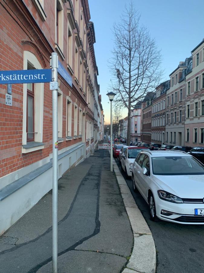 Zum Bahnhof Apartment Zwickau Exterior foto